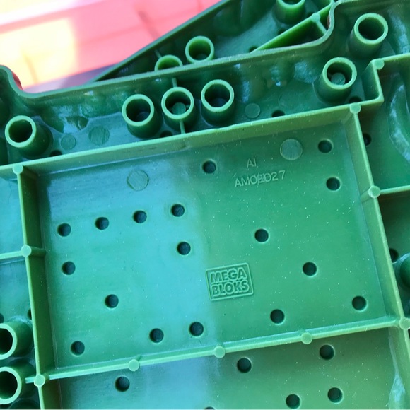 Vintage MEGA BLOKS Medieval Figures Outdoor Platform Bases Building Blocks - Picture 11 of 11